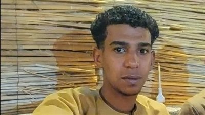 متأثرًا بإصابته.. مصرع شاب في تصادم دراجتين ناريتين بإسنا