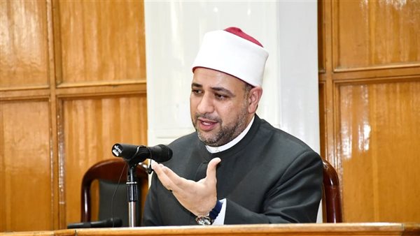  الدكتور أيمن أبو