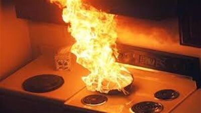 العناية الإلهية تنقذ مُسنا اشتعلت به النيران خلال إعداد الطعام في سوهاج