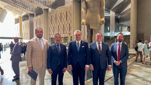 المتحف المصري الكبير