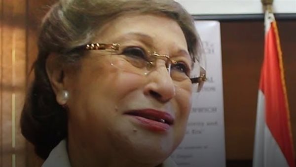 الدكتورة نوال الدجوى