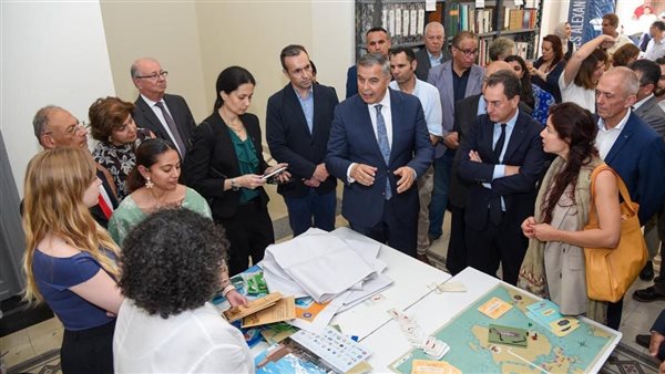 افتتاح مركز الدراسات