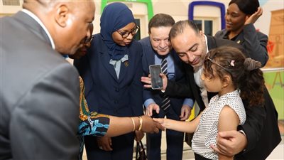 وفد رفيع من سفراء إفريقيا يزور مستشفى أورام الأقصر: نموذج مصري مشرف في رعاية مرضى السرطان