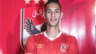 بدر بانون يقترب من العودة إلى الرجاء المغربي