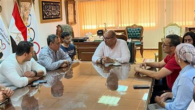 رئيس اللجنة الأولمبية يستقبل وفد دبلومة الإدارة الرياضية بفيفا