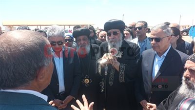 البابا تواضروس ووزير السياحة يتفقدان مشروع تخفيض منسوب المياه الجوفية بـ أبو مينا الأثرية بالإسكندرية| صور