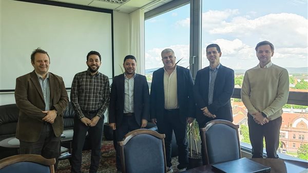 وفد جامعة بنها في