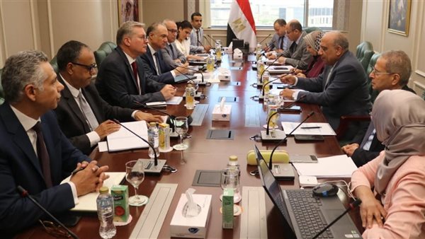 خلال اللقاء