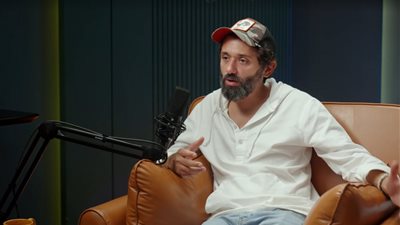 كريم محمود عبد العزيز: وحيد حامد أنقذني من اكتئابي.. وفيلمنا مشافش النور بسبب مرضه