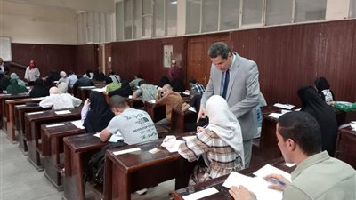 عميد دار علوم القاهرة: امتحانات نهاية العام تسير في هدوء دون تسجيل أية أزمات