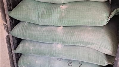 ضبط مخبز بلدي قبل بيعه طني دقيق مدعم بالسوق السوداء وسكر ناقص الوزن خلال حملات تموينية بالبحيرة