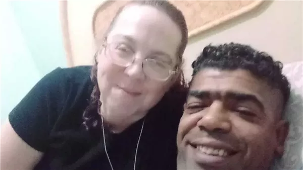 بريطانية تقع في حب