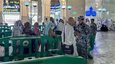 الشرطة السعودية تضبط مخالفين لنظام الحج وتفرض عقوبات مغلظة