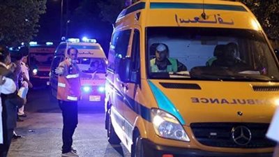الدفع بـ 10 سيارات إسعاف.. إصابة 12 شخصًا إثر انقلاب سيارة ميكروباص في قنا