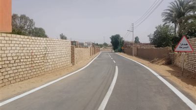 محافظ الجيزة: رصف طرق بالواحات البحرية بتكلفة 11.5 مليون جنيه ضمن خطة تطوير البنية التحتية