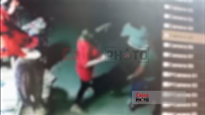 شاب يتحرش بفتاة وسط الشارع في المطرية.. المجني عليها: دي مش أول مرة وبيطاردني من شهر| خاص