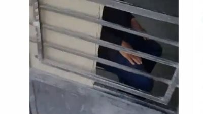  منعه من دخول الحمام.. طالب من ذوي الهمم يستغيث بعد تعرضه لموقف غريب بكلية آداب الزقازيق