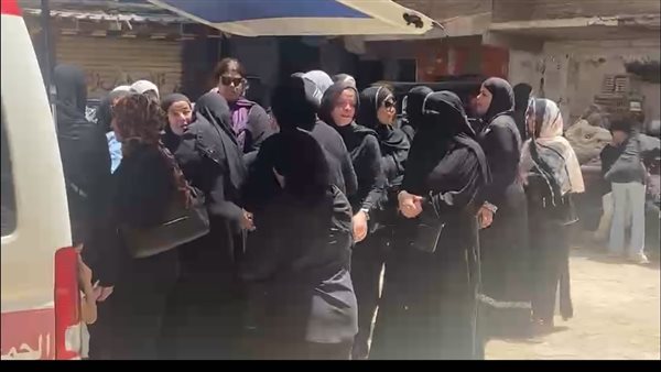 انهيار والدة الغواص