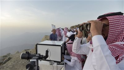 هل يتكرر سيناريو شوال؟.. موعد عيد الأضحى 2025 في السعودية ومصر والدول العربية