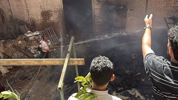 حريق داخل شركة للزيوت