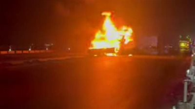 احتراق سيارتين ملاكي ونقل إثر اصطدامهما ببعضهما بطريق بنها الإقليمي