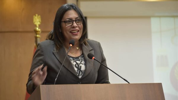 مديرة الطب البيطري