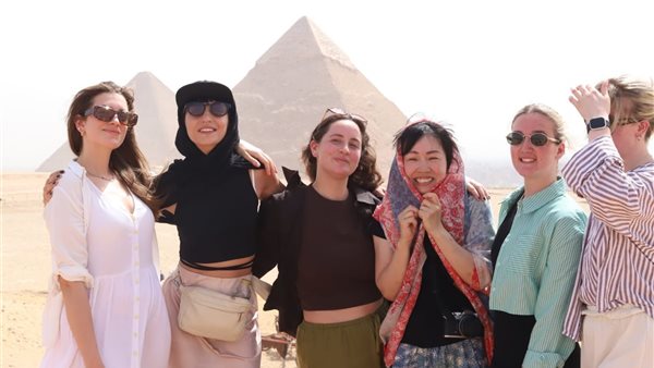 السياحة تنظم زيارة