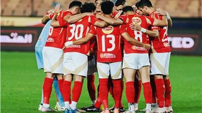 بن شرقي ووسام بالهجوم.. تشكيل الأهلي أمام فاركو بالدوري الممتاز