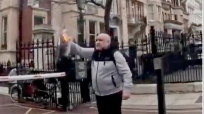 تعهد بإحراقه في كل مدينة| اليوم محاكمة حارق المصحف في بريطانيا.. وفريق دفاعه يستعين بموقف سابق لكير ستارمر 