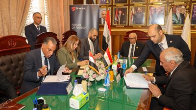 محكمة استئناف القاهرة تطلق خدمات إلكترونية جديدة بالتعاون مع وزارة الاتصالات وهيئة البريد