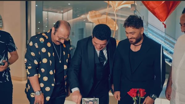 تامر حسني وباسم سمرة