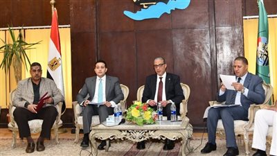 محافظ الفيوم يوجه بإعداد تقرير يوضح مدى جاهزية لجان سير امتحانات الثانوية العامة