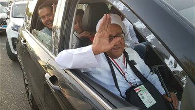 حضور رسمي ومشاعر فيّاضة.. 183حاجًا يغادرون إلى الأراضي المقدسة من مطار الأقصر