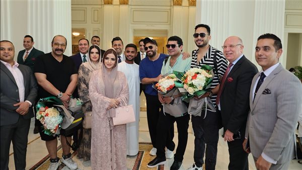 تامر حسني وأبطال