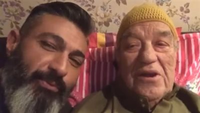 ياسر جلال يحيي ذكرى وفاة حسن حسني: وحشتني يا عم حسن.. سبت فراغ كبير مش هيتملي