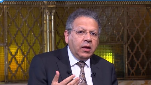  الدكتور خالد صقر