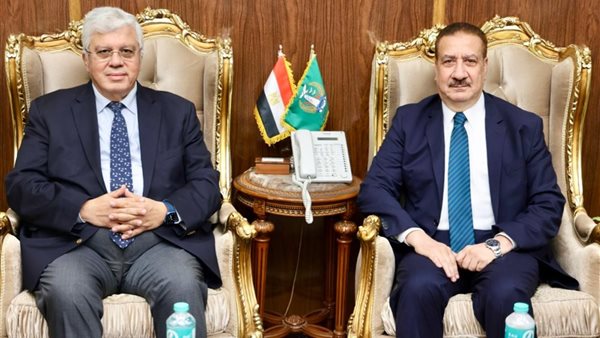 محافظ المنوفيه ووزير