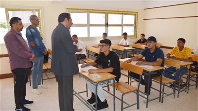 اليوم.. طلاب الشهادة الإعدادية بشمال سيناء يؤدون الامتحانات في مادتي الدراسات الاجتماعية والتربية الفنية 