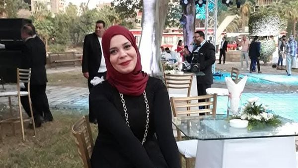 مي محمد كامل 