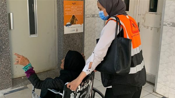 إنقاذ سيدة سبعينية