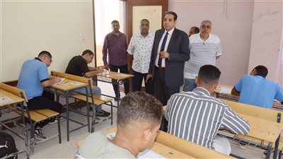 في اليوم الخامس.. طلاب الدبلومات الفنية بجنوب سيناء يواصلون امتحانات نهاية العام