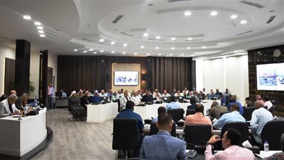 محافظ أسوان يؤكد ضرورة مواجهة الاستغلال السلبي لإجازة عيد الأضحى في تنفيذ المباني المخالفة