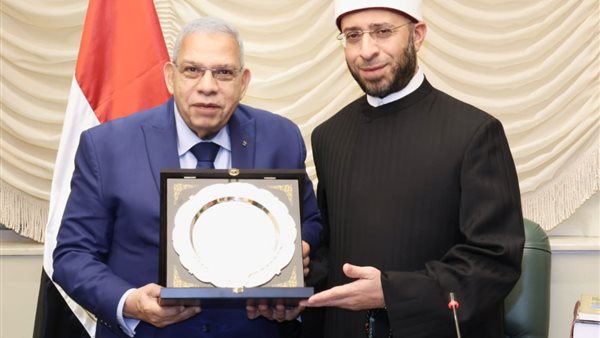 الدكتور أسامة الأزهري