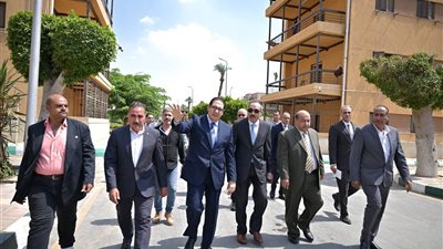 استعدادات مبكرة بجامعة القاهرة لاستقبال مكتب تنسيق القبول بالجامعات والمعاهد