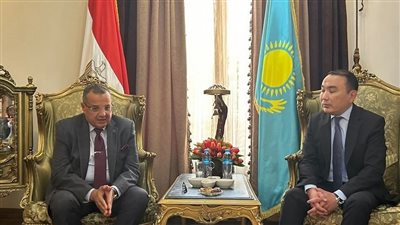محافظ جنوب سيناء يؤكد لسفير كازاخستان بالقاهرة ضمان أعلى درجات السلامة والرعاية للسائحين