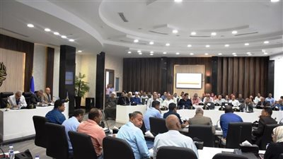 محافظ أسوان: تحقيق الجاهزية الكاملة لاستقبال عيد الأضحى المبارك بمختلف القطاعات الخدمية