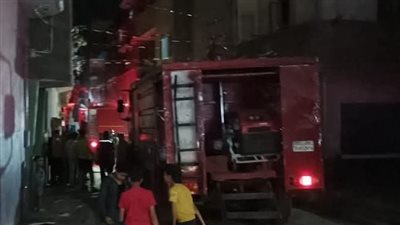  المعمل الجنائي يعاين حريق شقة سكنية في عين شمس 