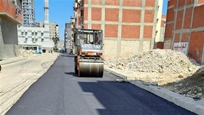 محافظ الإسكندرية يكلف مديرية الطرق بسرعة تنفيذ الخطة الاستثمارية وترميم الأسفلت المتهالك بالشوارع