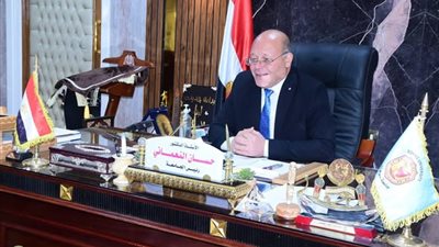 رئيس جامعة سوهاج يعفي ذوي الإعاقة الملتحقين بالمدن الجامعية من مصروفات الإقامة