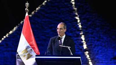 وزير الاتصالات: قبل عقدين فقط لم نتخيل أن تصبح تكنولوجيا الاتصالات جسرًا فوريًا يتجاوز الزمان والمكان